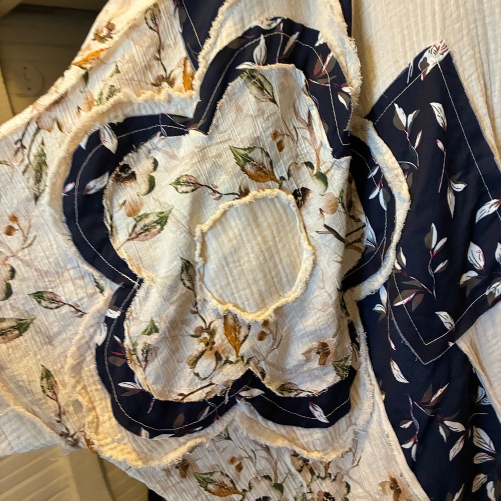 POL Cream and Navy Patchwork Button-Up Blouse - image 6